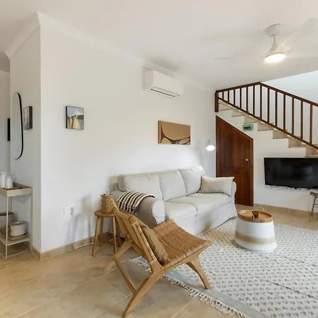 Villa Home2book Elegant With Private Pool In