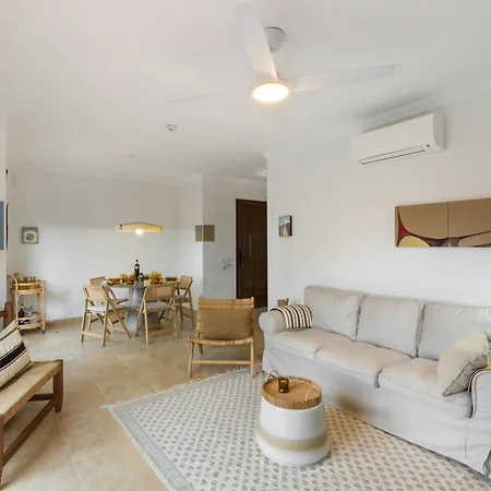Villa Home2book Elegant With Private Pool In