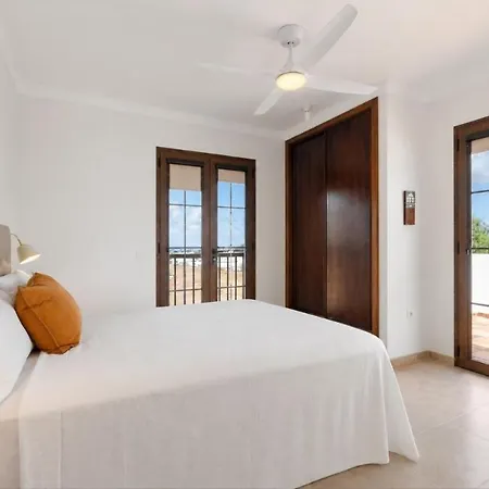 Home2book Elegant With Private Pool In Villa