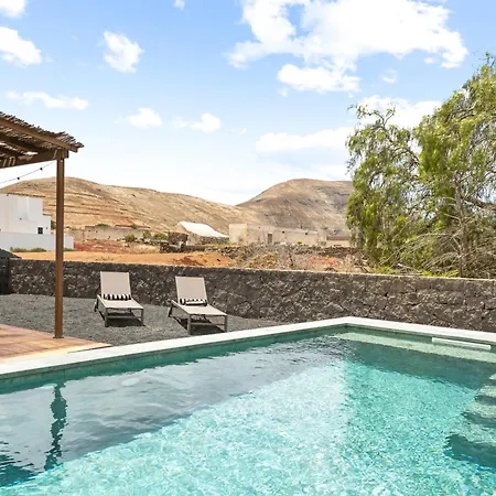 Home2book Elegant With Private Pool In Villa *